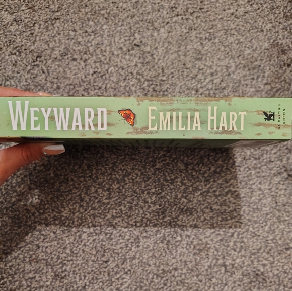 NWT-Weyward by Emilia Hart - Picture 3 of 3